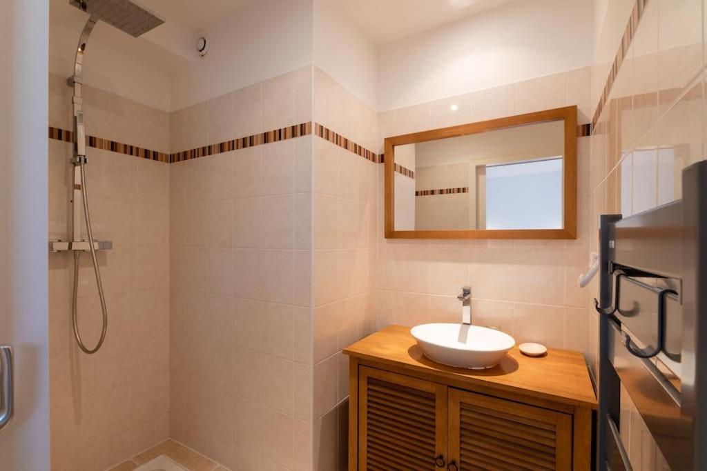 Ravissante Maison 3* Avec Jacuzzi Proche Lac Biscarrosse Kültér fotó